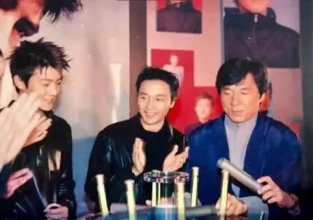 陈冠希为黑人发声却被怼、心系疫情无人声援,复出之路遥遥无期