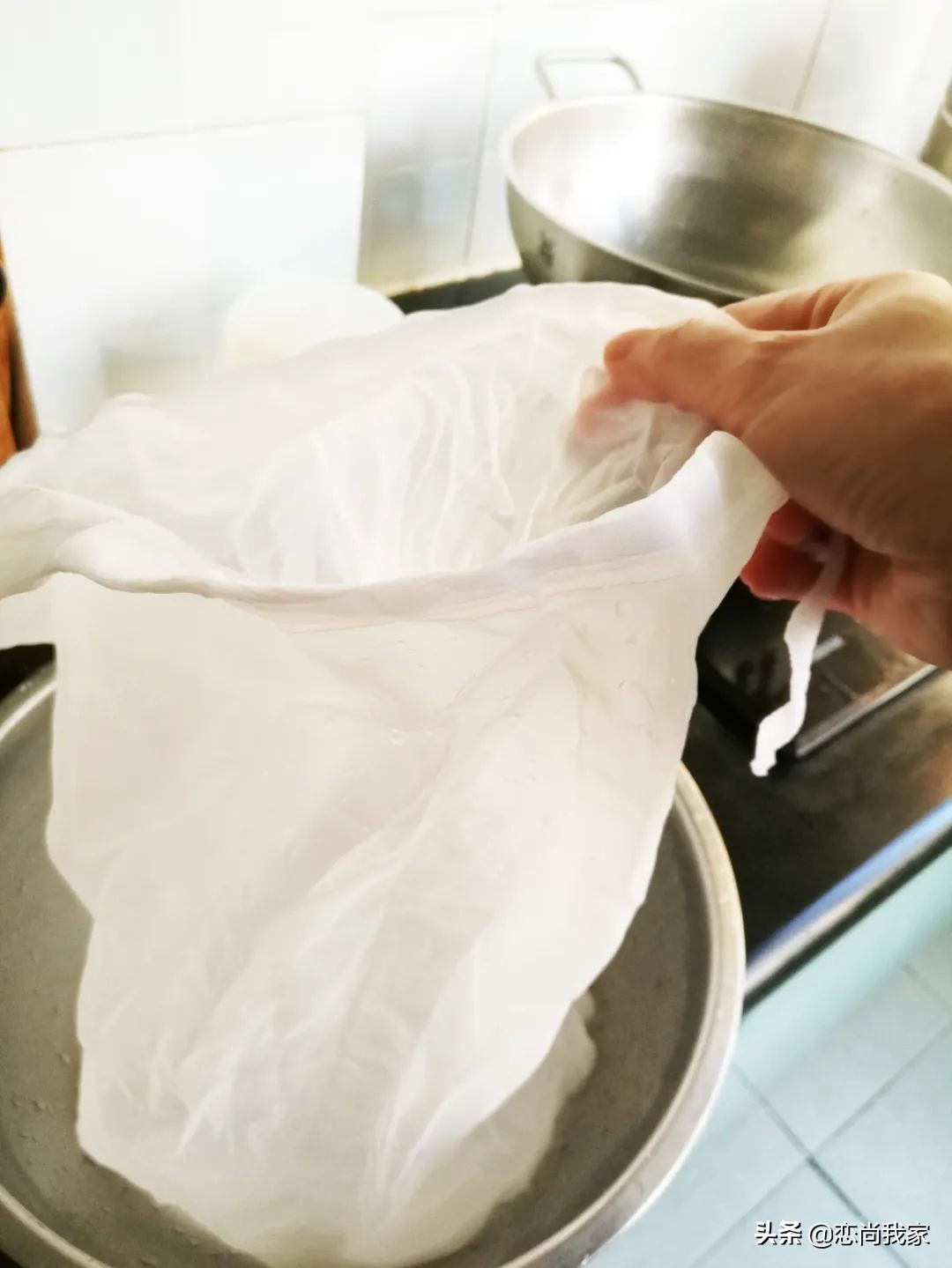 过年了自家制作豆腐,快过年了做过年手工