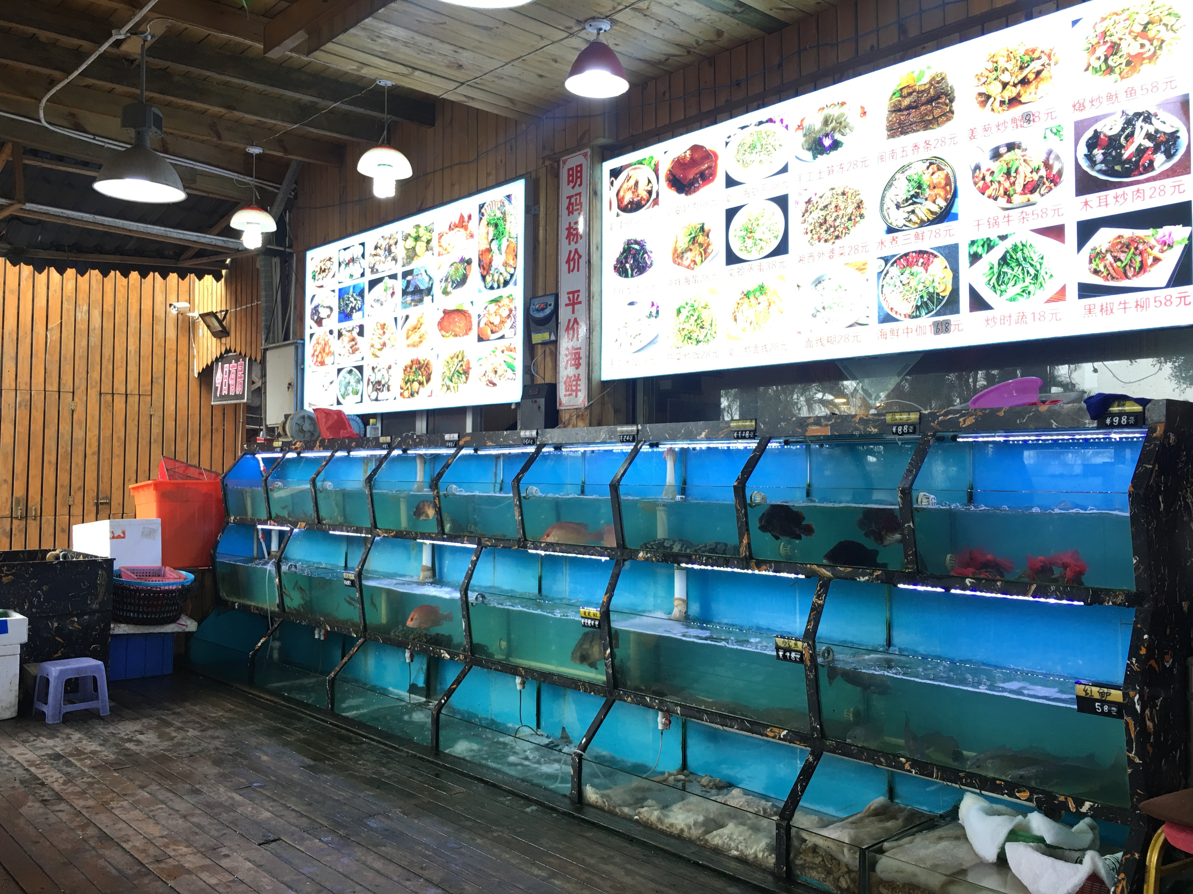 曾厝垵-这个名气仅次于厦门鼓浪屿的小渔村,可以这么玩