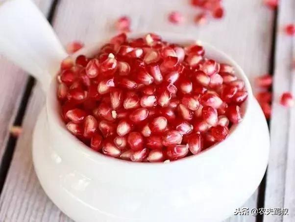 雅诗兰黛清甜汁,可以吃的雅诗兰黛是什么