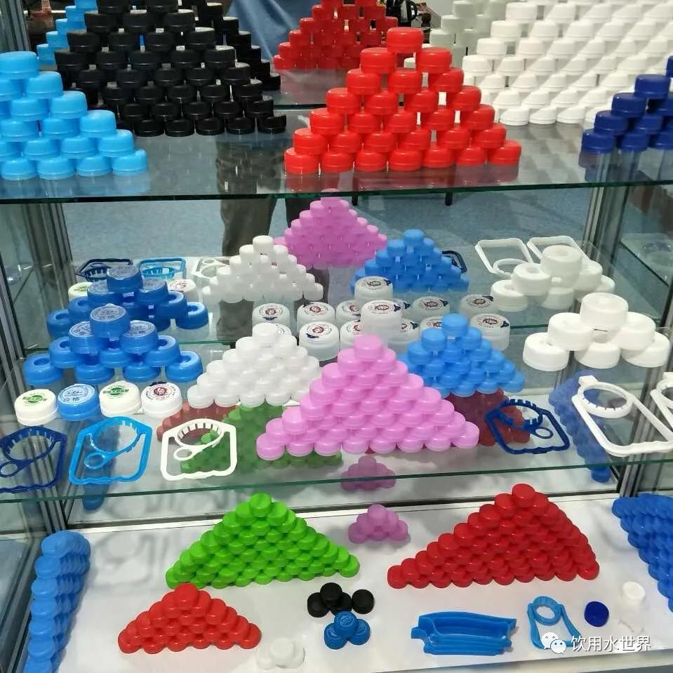 宏亮卫浴马桶盖,宏亮制造水盖视频