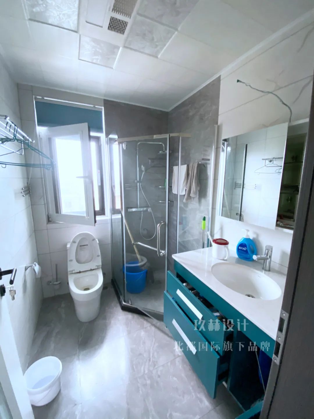 北京装修90平三室,北京90平方房屋装修设计现代简约