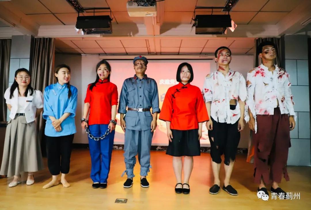 穿越怎么装备头饰,穿越的话带什么比较好