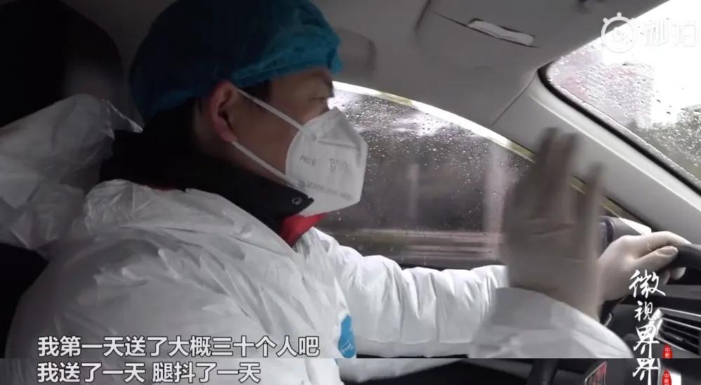 快递员业绩优秀奖励,快递小哥被提拔并获奖3万元