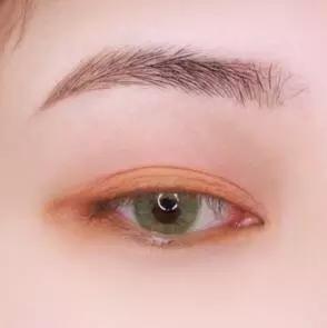 亮色眼影颜色搭配和画法美炸天,眼影画法新手亮色系列