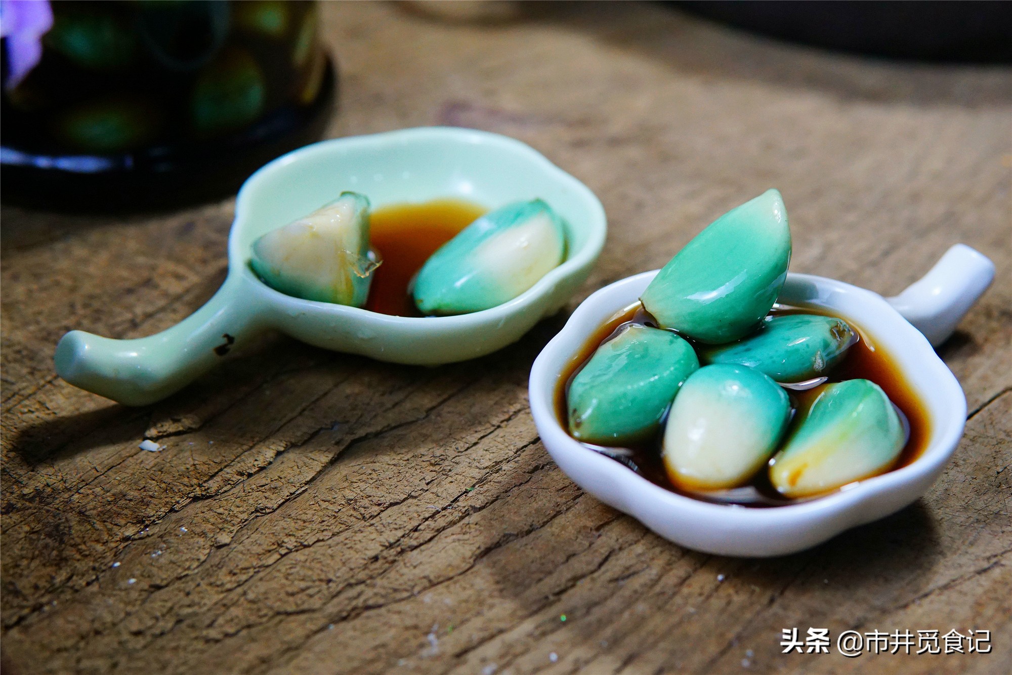 腊八蒜不放醋行吗,腊八蒜不绿有影响吗