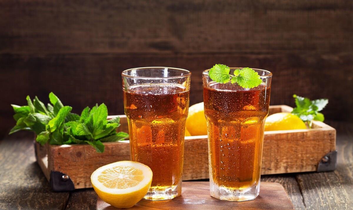 坐飞机不能带的东西有哪些化妆品,出国坐飞机不能带什么物品