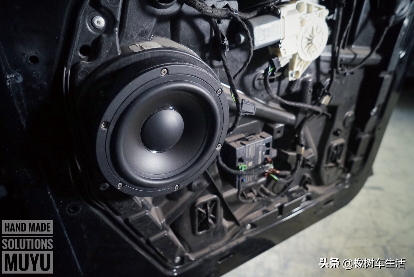 奔驰威霆音响改装柏林之声,奔驰威霆音响升级