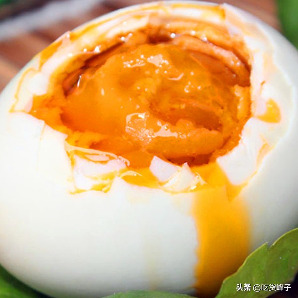 爱吃咸蛋黄怎么回事,特别爱吃咸鸭蛋黄的人是什么原因