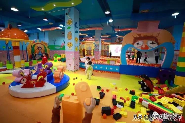 丹凤地下商城游乐场抖音团购,丹凤地下商城饰品店