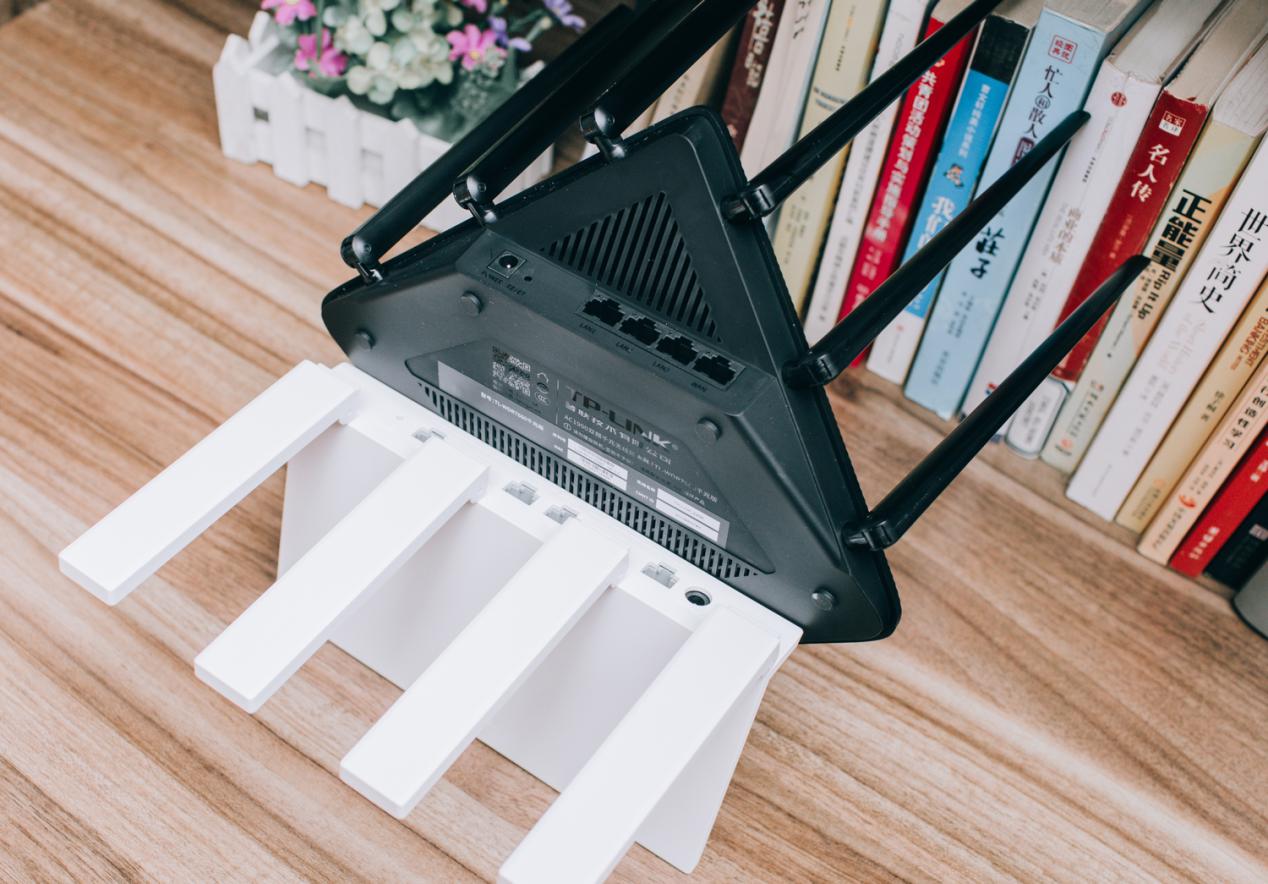 华为ws5200路由器哪个版本的最好,tp-link和华为ws5200路由器哪个好