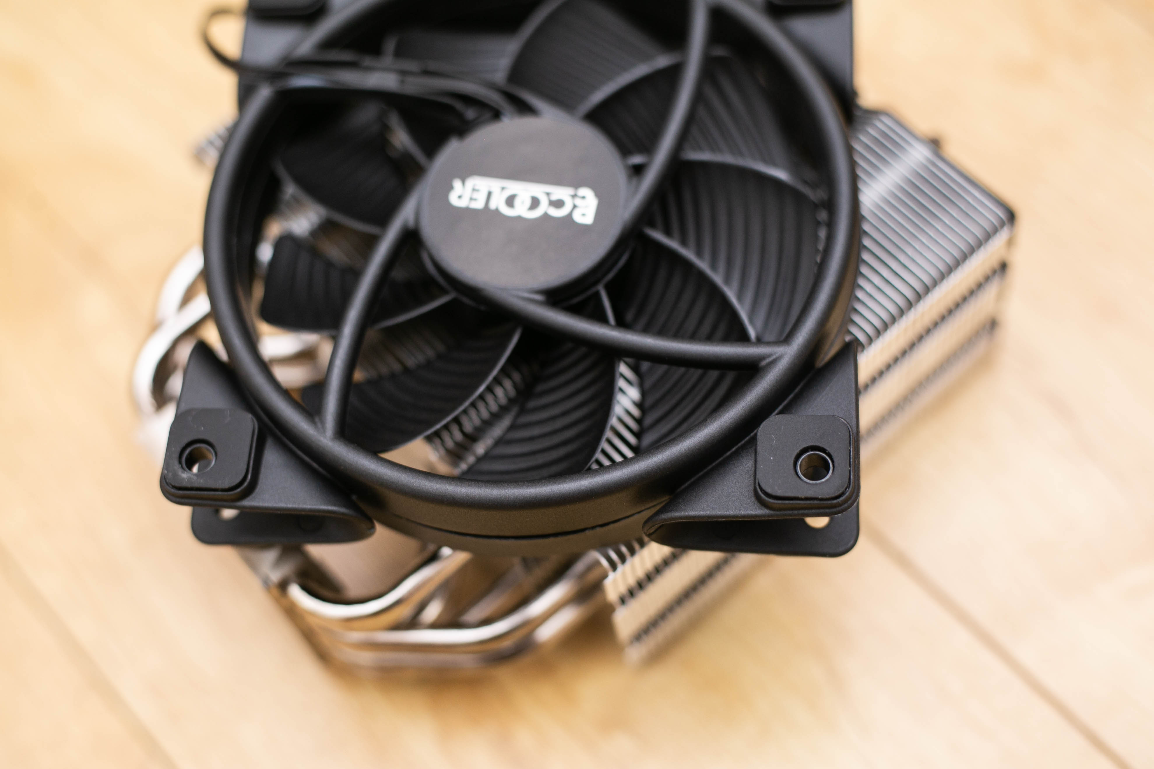 超频三东海风云,超频三东海x4炫彩版能压什么cpu