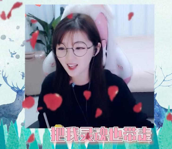 什么叫做魔音灌耳,43码大脚小町继开箱黑洞后再创新梗