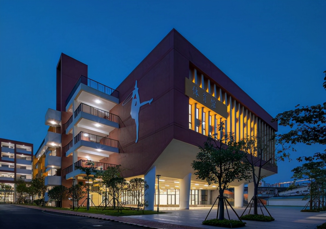 华润江南中心的小学动工了吗,华润江南中心小学建设