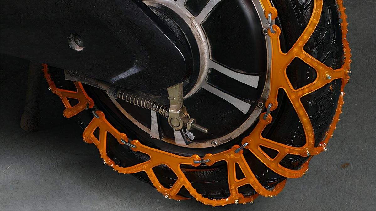 冬天路滑电动车怎么防滑小技巧,冬天电动车防滑