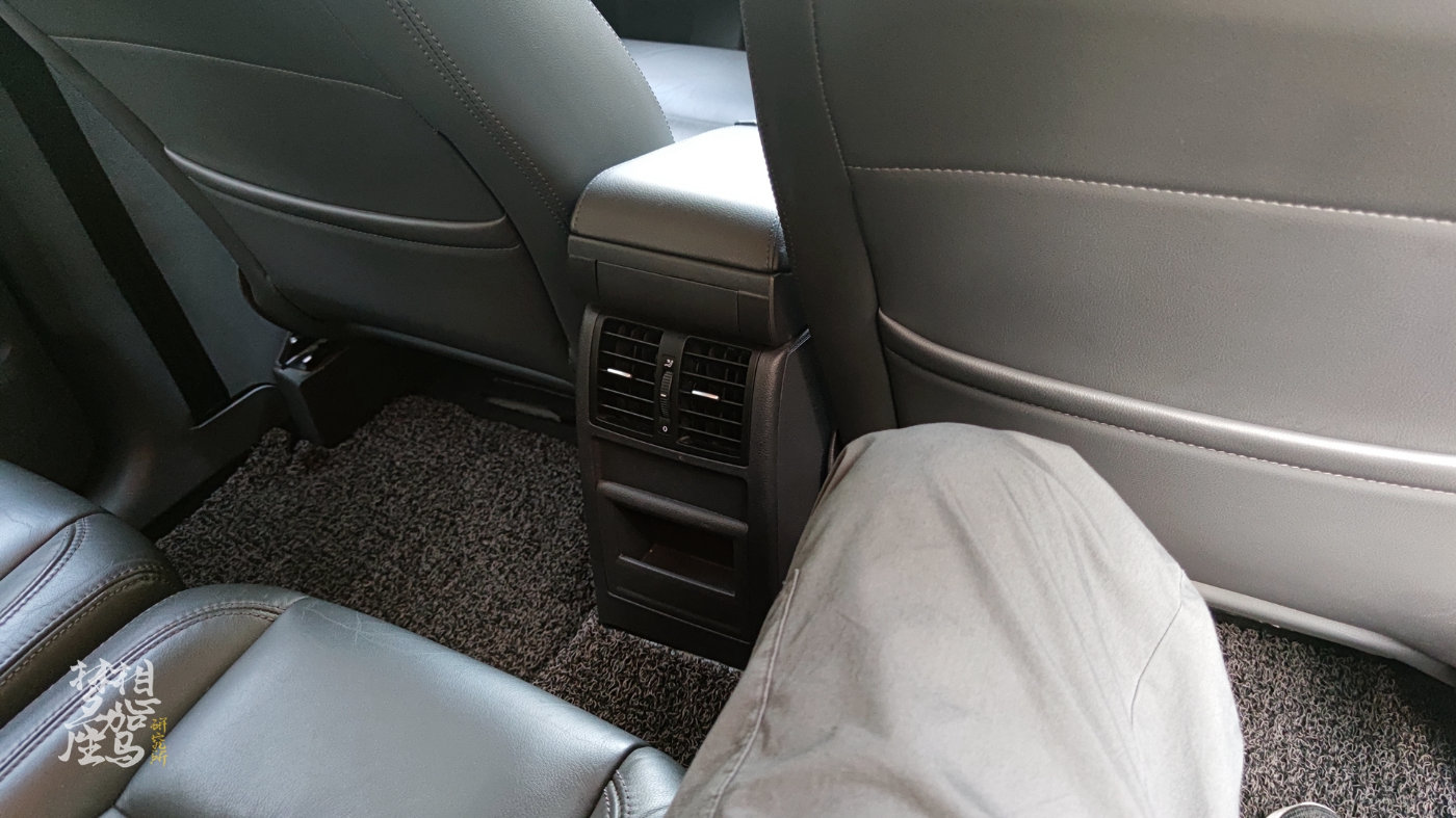 高尔夫途安2024全新款,大众大高尔夫