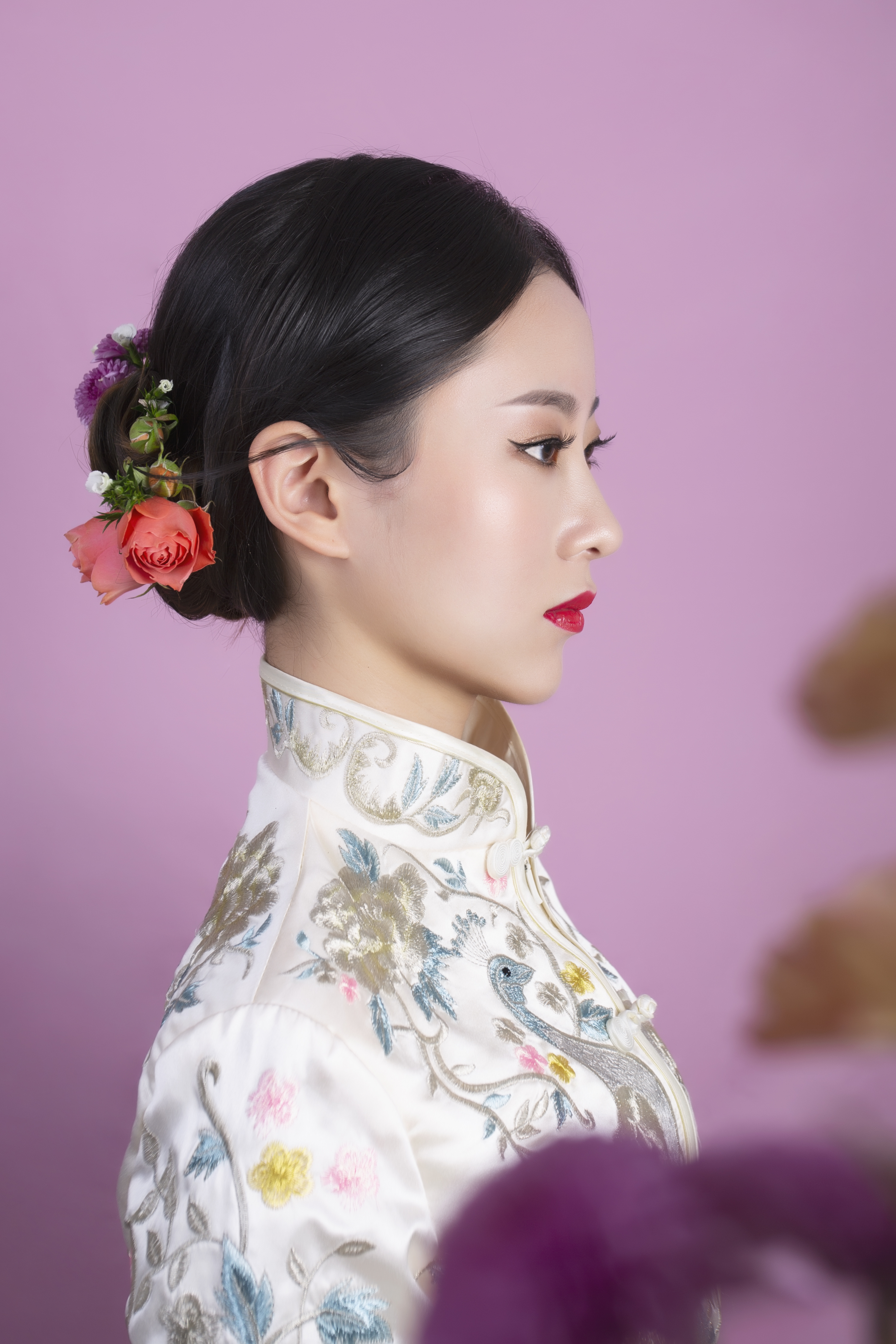 化妆师培训学校教你怎么化妆,0基础化妆培训哪家教学好