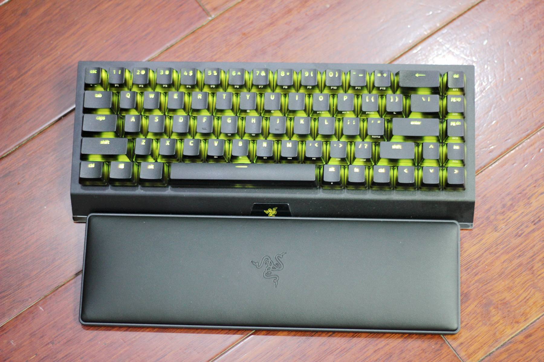 雷蛇键盘高级效果分享,雷蛇单手键盘改造