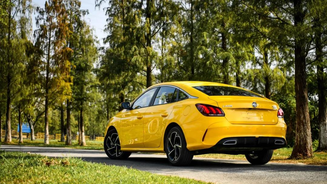 全新名爵mg5实拍,名爵mg5性能测试