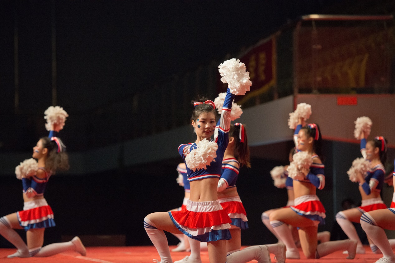 欣赏舞蹈的美,优秀啦啦操