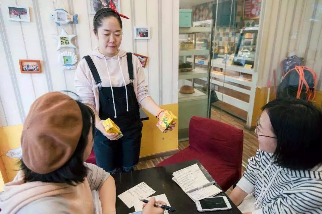 闻香识女人探戈舞曲bgm,歌曲闻香识女人简评