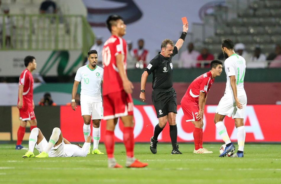 32分钟被马踢,朝鲜男足比赛最新战况