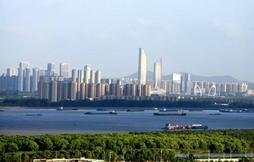 为什么南京的城建江苏最好,南京城建是什么水平