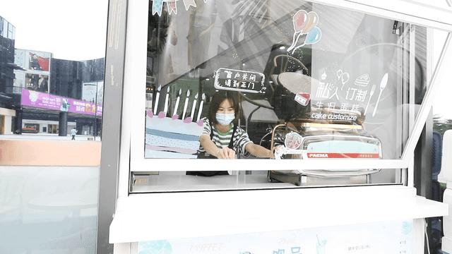 618攻略来了,酥皮流心泡芙、豆乳波波奶盖卷…一卖就是7年