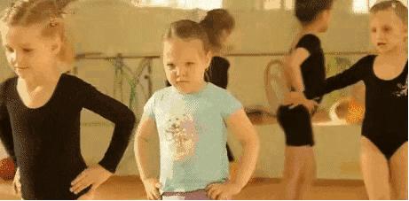 家长害怕孩子学舞蹈瘫痪怎么回答,小孩学舞蹈会导致瘫痪么