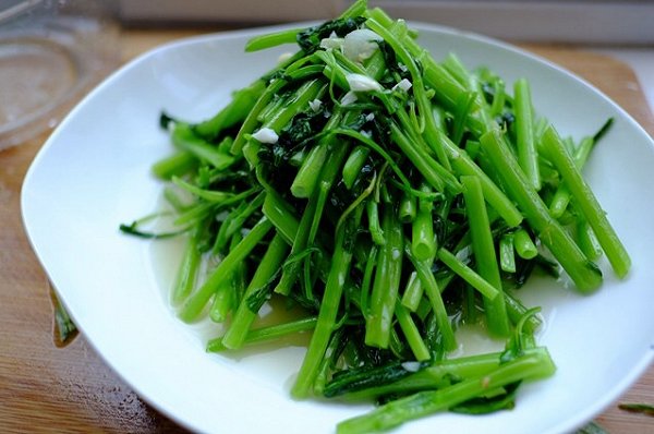 痔疮难以忍受不妨用小食材来改善,痔疮难受吃什么药好得快