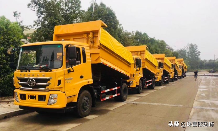 红岩杰狮自卸车湖北,红岩杰虎汽车牵引车