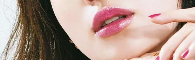 夏天混合型皮肤怎么化妆,夏天如何化妆更自然时尚一点呢