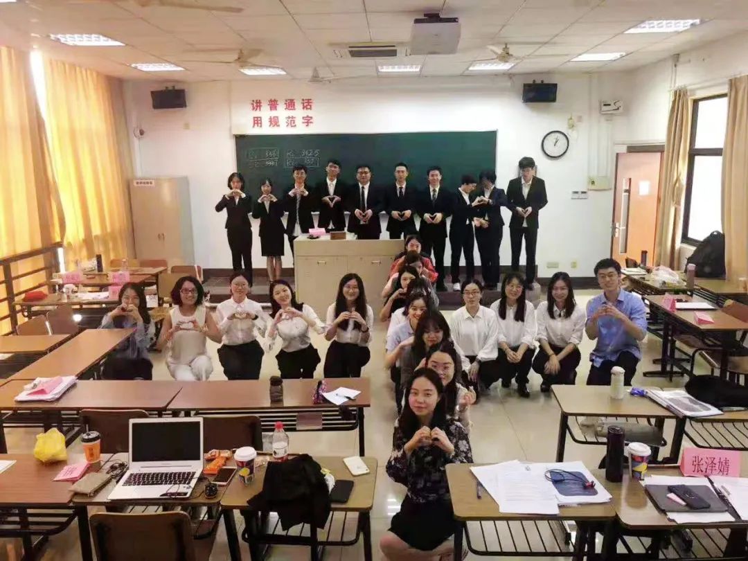 夺冠!华东魔法大学“模法”队太牛!