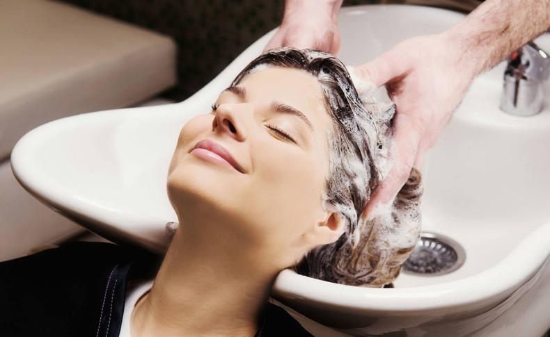 洗发水无硅油好还是有硅油控油,清扬洗发水无硅油与有硅油的区别