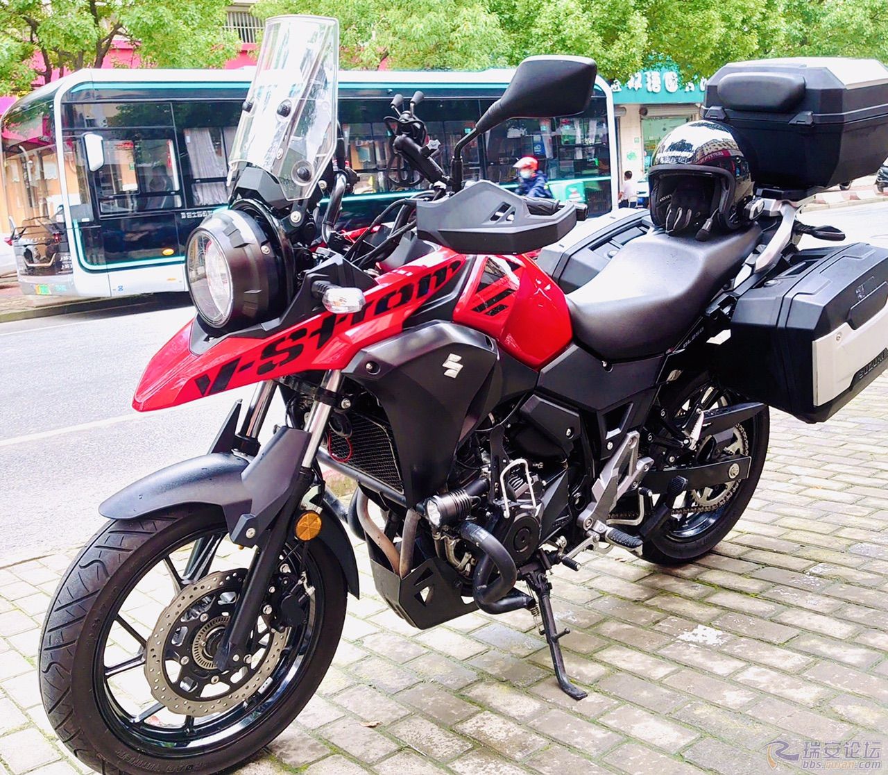 铃木dl250现在购买有现货吗,二手的dl250值不值得入手