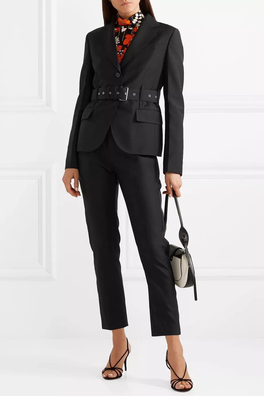 2019春夏4大流行趋势照着穿美到哭,今年秋冬流行这样穿时髦又温暖