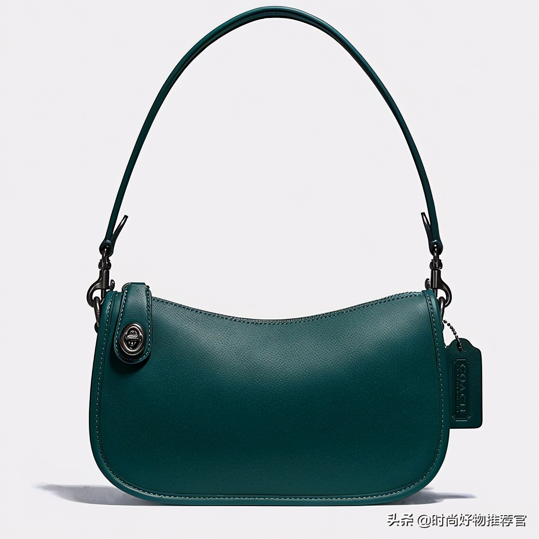 一周内爆款包包,单肩男包2019年冬季蔻驰