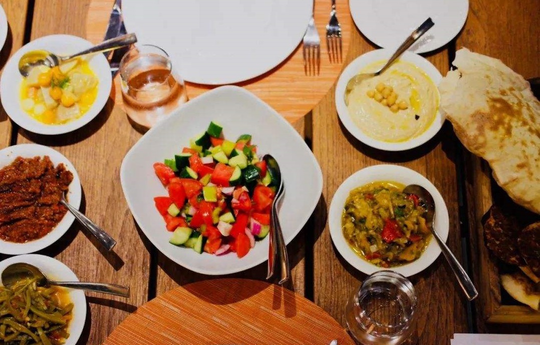 做餐饮生意什么时候是淡季,三月是餐饮生意的淡季吗