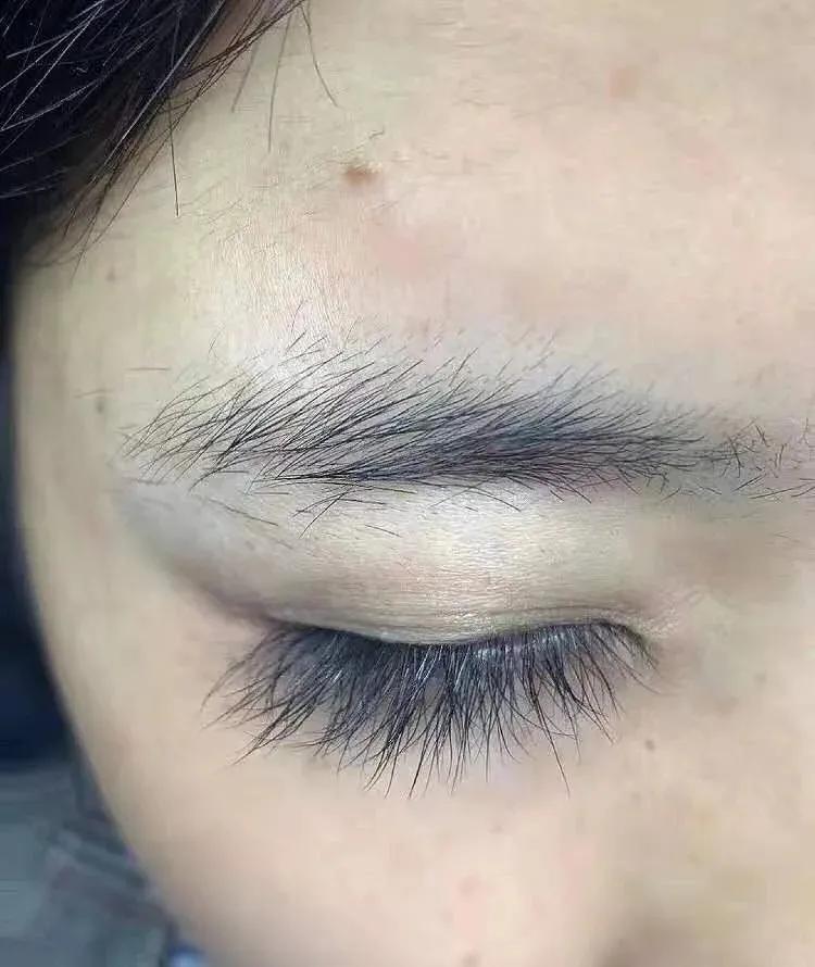 睫毛增长液日本品牌,睫毛增长液含激素吗