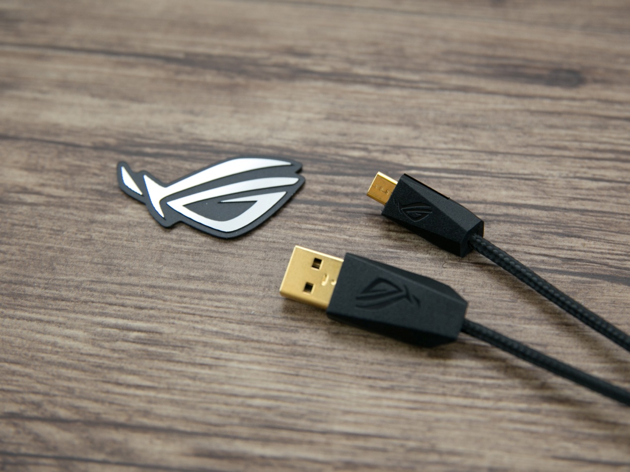 大手型无线鼠标rog,最好的rgb无线电竞鼠标