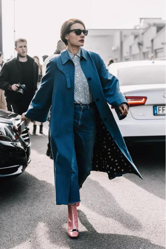 穿了这么多年裤子,一年四季都喜欢“阔腿裤”,立志穿出花来