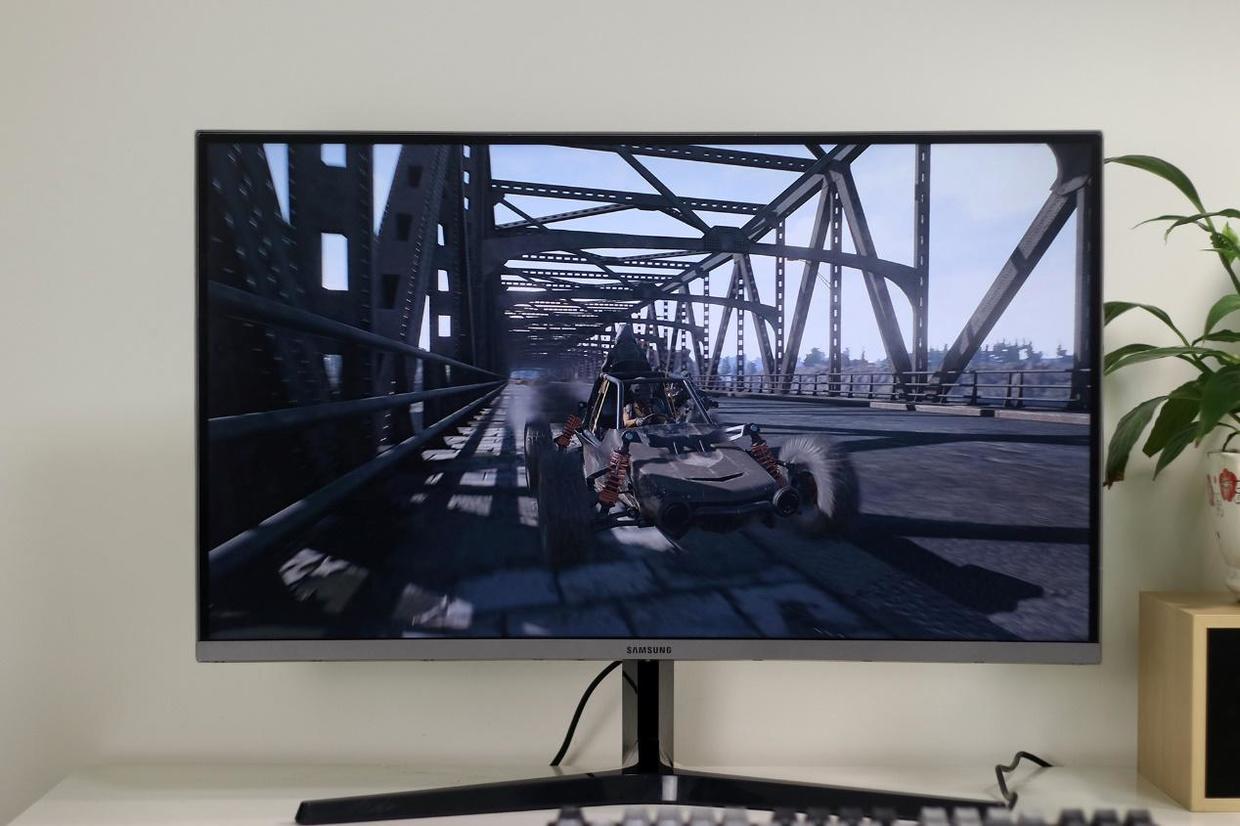 三星曲面和直面屏对比,三星曲面手机评测