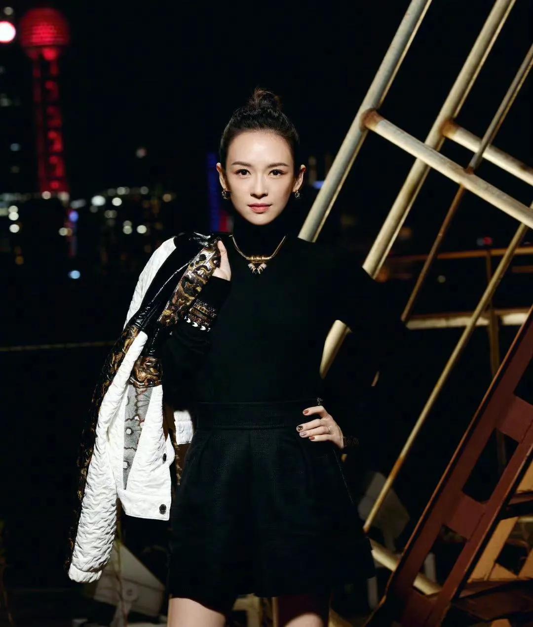 lv大秀单品采访怼脸,lv大秀明星红毯朱一龙