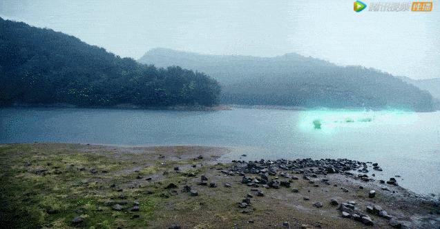 呕了……看完这部《新白蛇传》,我想向“四千年美女”道歉