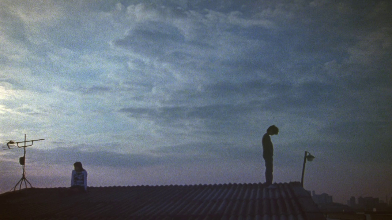 给年轻人一个忠告没钱不要谈恋爱,当代年轻人谈恋爱的现状