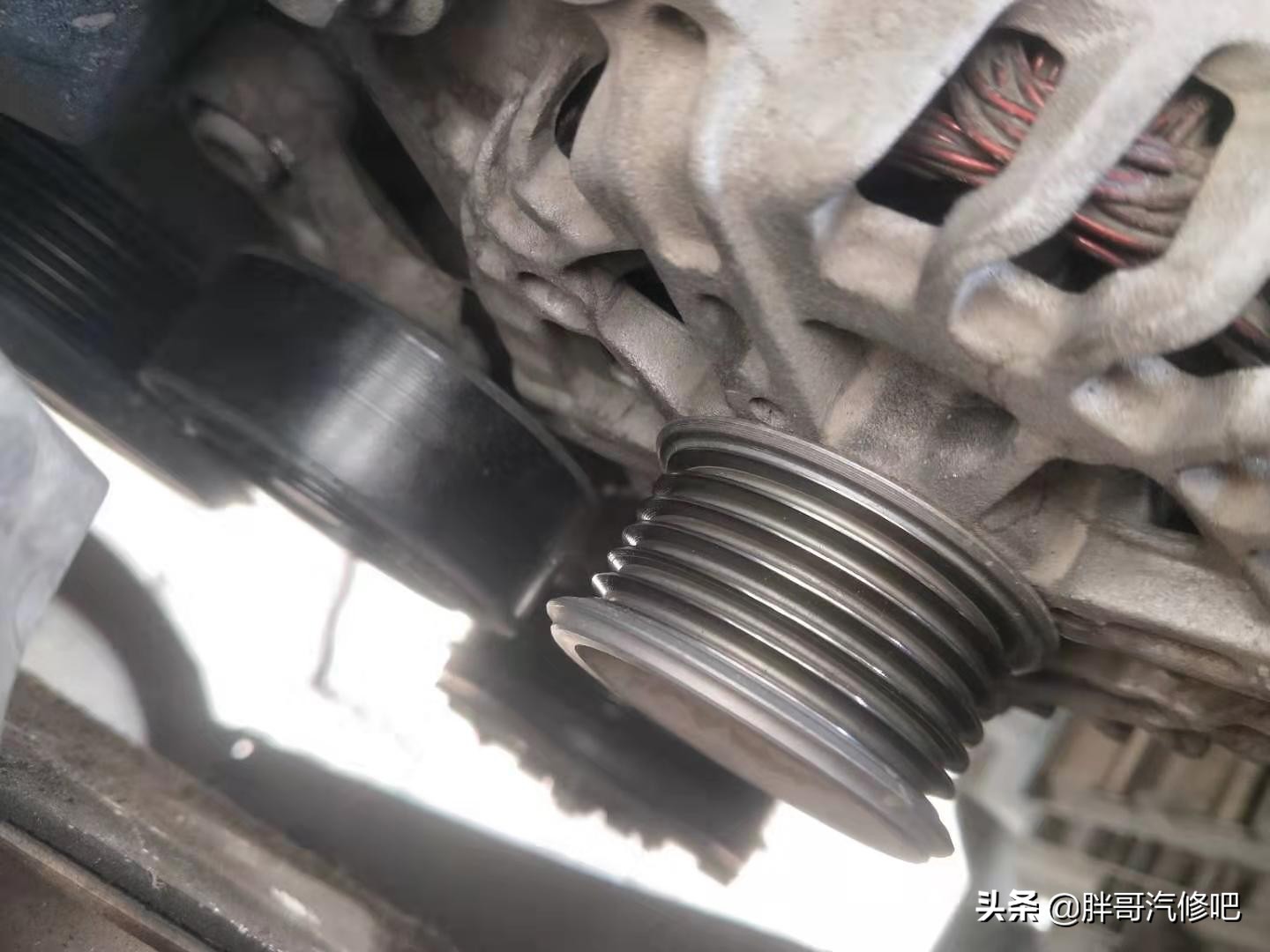 大众ea211发动机正时皮带更换时间,大众ea211发动机1.6涨紧轮