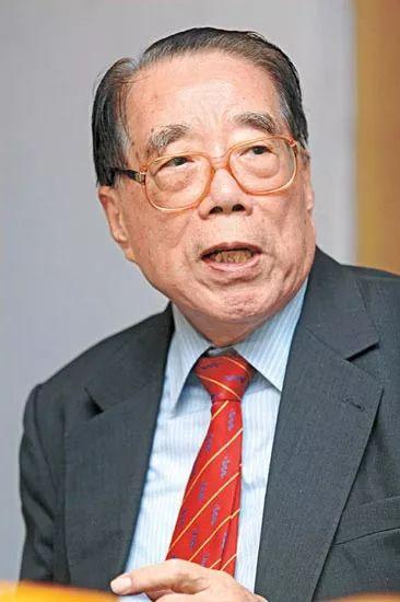 悲痛!这位福建人逝世!厦大毕业,被誉为香港“塑胶原料大王”