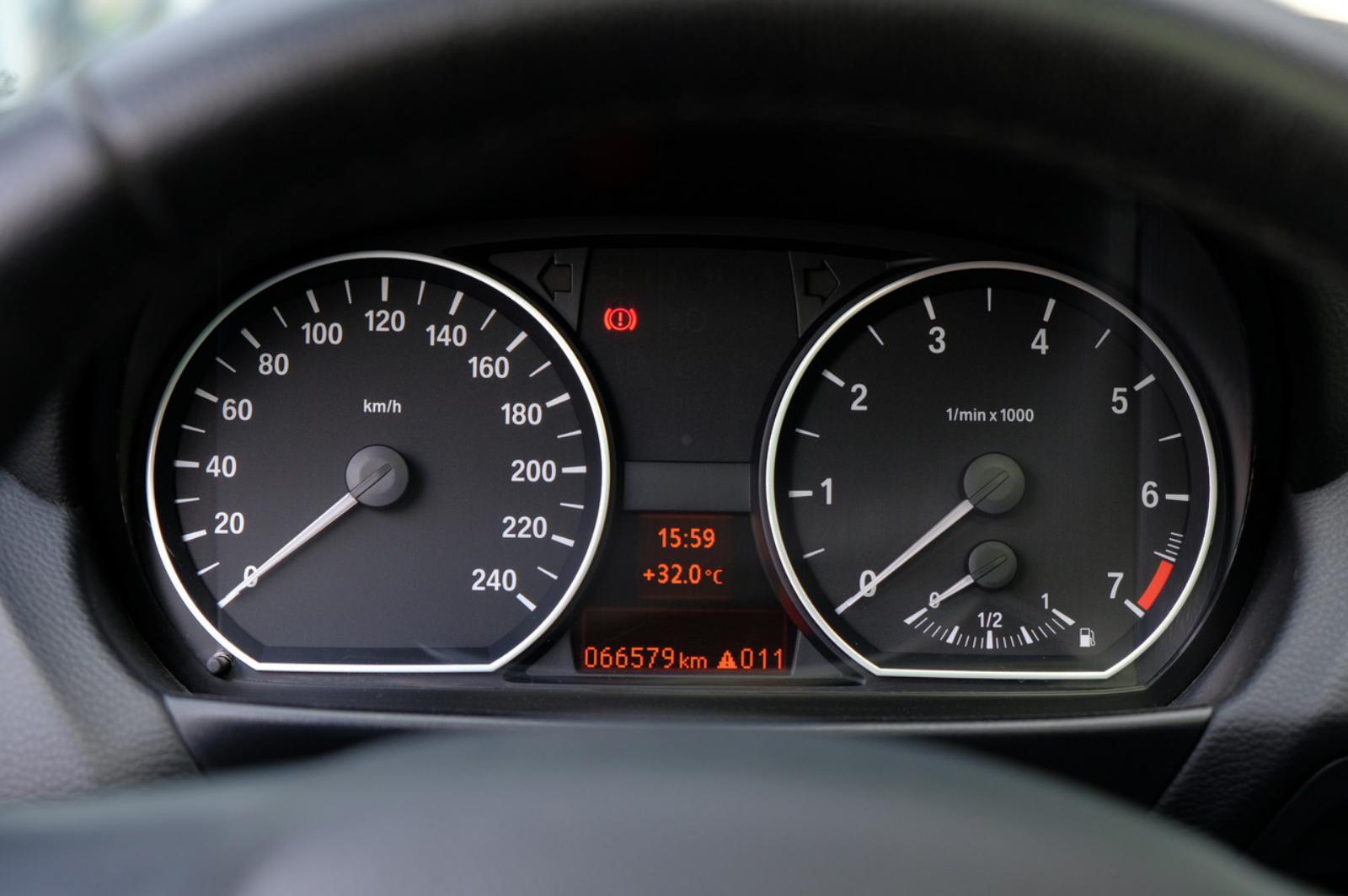 4-5万的宝马120i,十年的宝马120i值得买么