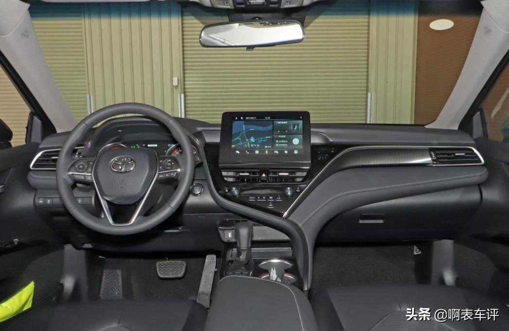 凯美瑞锋尚版和豪华版哪个保值,丰田凯美瑞2.0s锋尚版加速测试