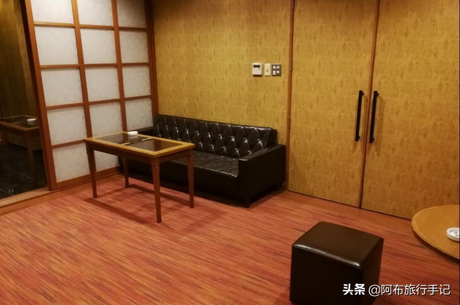 日本的吸烟区都在哪,日本抽烟区在哪里